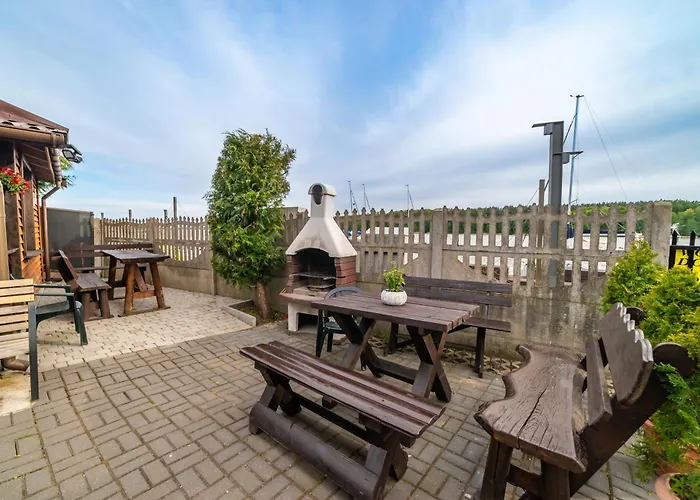 Z Tarasem Na Jezioro, Homestay *